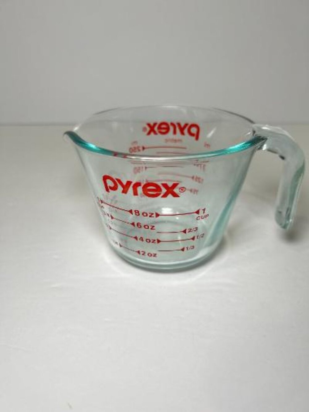 Pyrex Glass Measuring Cup 1 Cup Made In USA Red Lettering 250 ml